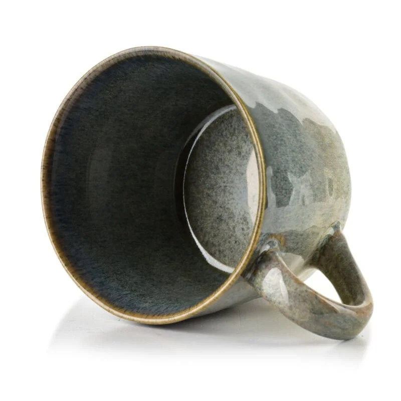 Ceramiczny kubek z unikalnym wzorem, idealny do kawy lub herbaty, ręcznie wykonany, pasuje do domu i biura, stylowy dodatek do wnętrza, Domowy Zakątek.