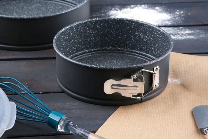 Tortownica 24 cm Non-Stick