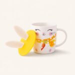 Kubek porcelanowy z pokrywką 400 ml Uśmiechnięty Zajączek