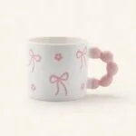Kubek porcelanowy 360 ml różowy z ozdobnym uchem