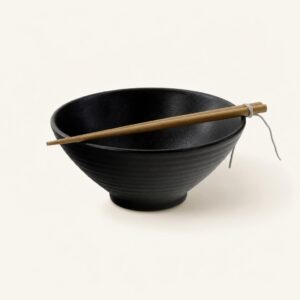 Miska ceramiczna ramen 1L czarna z pałeczkami