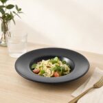 Talerz do pasty ceramiczny głęboki 24 cm czarny
