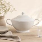Waza porcelanowa z pokrywką 2,5 L biała