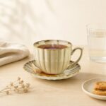 Filiżanka porcelanowa ze spodkiem 300 ml beżowa