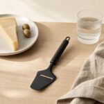 Krajacz stalowy do sera 21,5 cm czarny