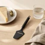 Krajacz stalowy do sera 21,5 cm czarny