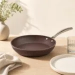 Patelnia aluminiowa 28 cm brązowa
