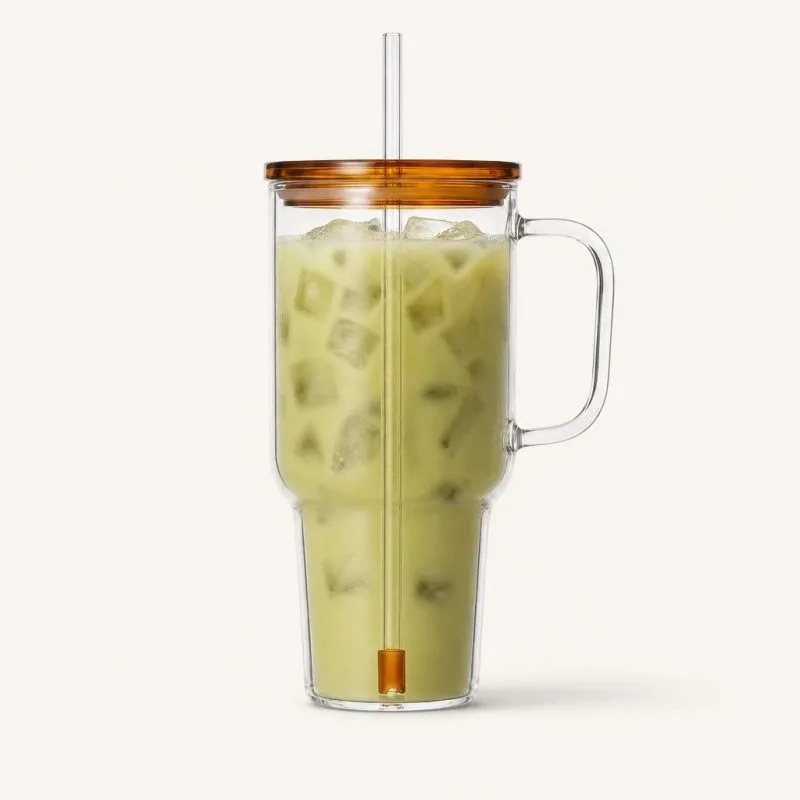 Kubek szklany ze słomką i pokrywką 1,1 l, bursztyn